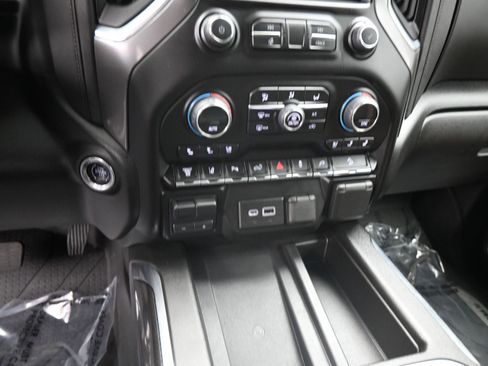 Certified 2023 Chevrolet Silverado 2500 LTZ w/ Carhartt Edition image 14