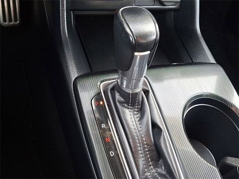 Used 2023 Honda Civic Sport image 14