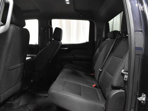 Used 2023 Chevrolet Silverado 1500 Custom Trail Boss w/ LPO, Dark Essentials Package AWD/4WD image 4