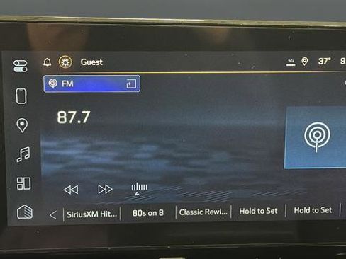 New 2026 Chevrolet Equinox LT w/ Convenience Package II image 6