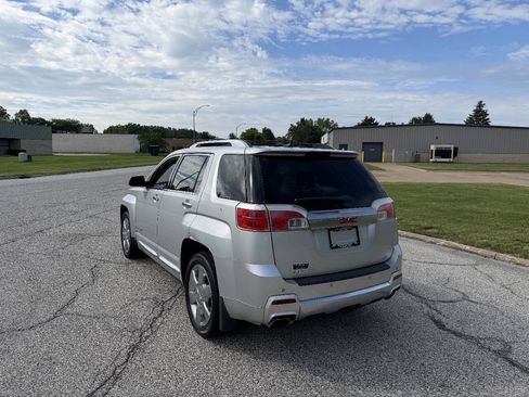 Used 2013 GMC Terrain Denali w/ LPO, Protection Package AWD/4WD image 3