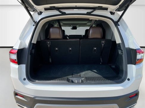 Used 2024 Honda Pilot Elite image 25