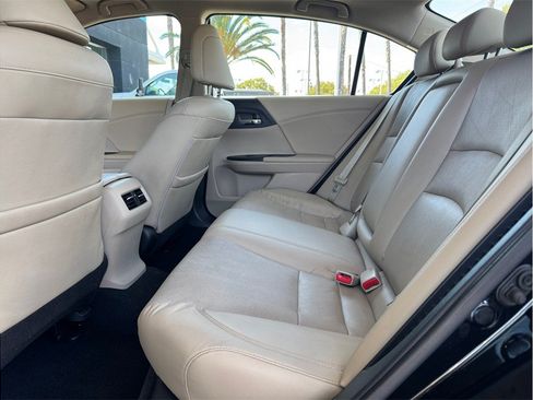 Used 2015 Honda Accord EX-L image 21