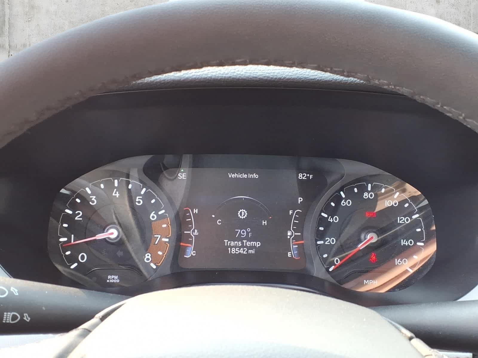 Used 2025 Jeep Compass Limited AWD/4WD image 14