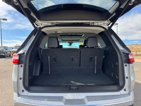 Used 2019 Chevrolet Traverse Premier image 21