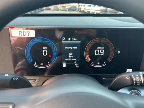 New 2026 Hyundai Kona SE image 14