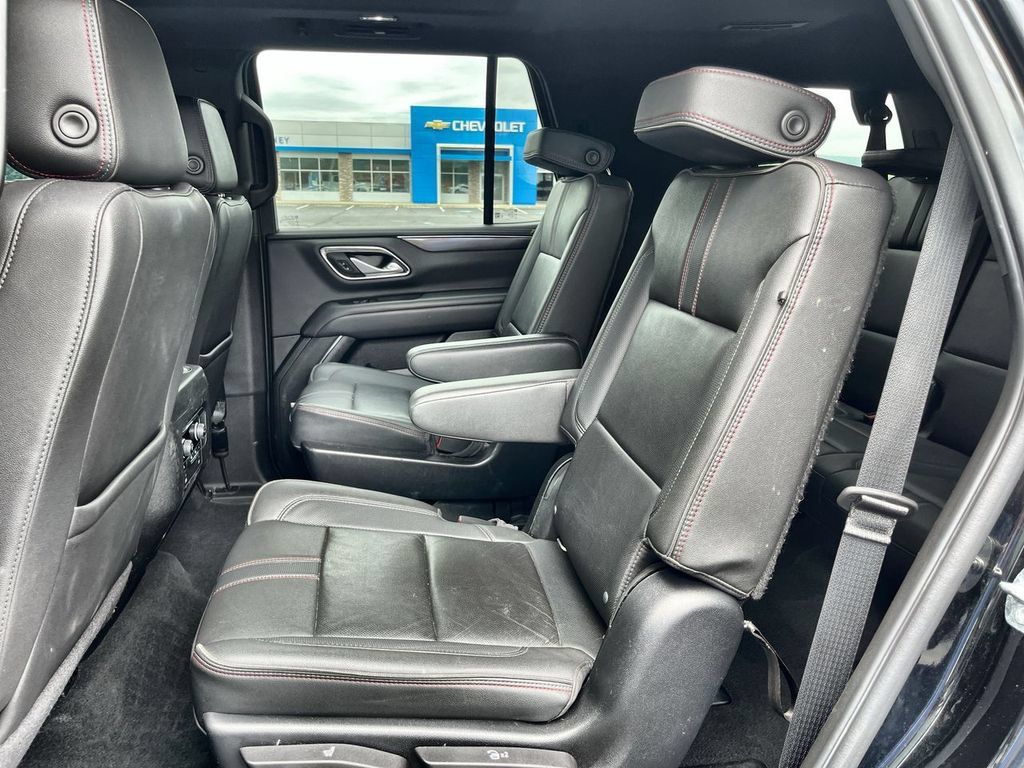 Used 2022 Chevrolet Tahoe RST w/ Luxury Package AWD/4WD image 26