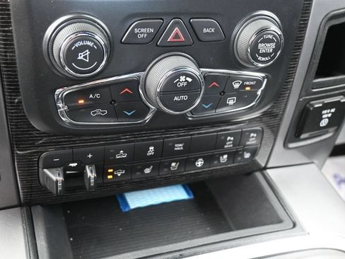 Used 2018 RAM 1500 Limited AWD/4WD image 30