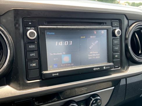 Used 2016 Toyota Tacoma SR5 w/ SR5 Appearance Package (SN) image 36