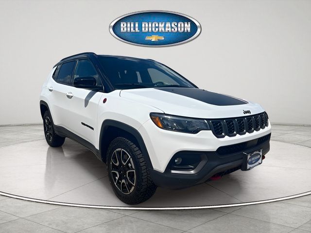 Used 2024 Jeep Compass Trailhawk AWD/4WD image 1