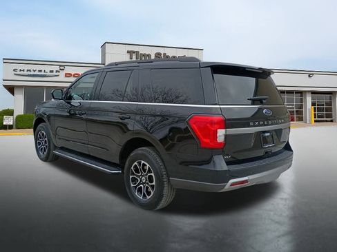 Used 2023 Ford Expedition XLT image 25