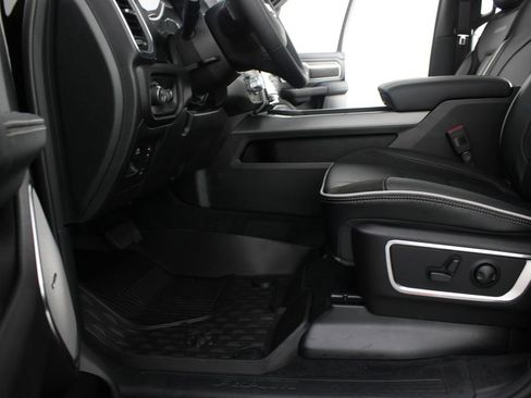 New 2026 RAM 1500 Laramie w/ Night Edition AWD/4WD image 19