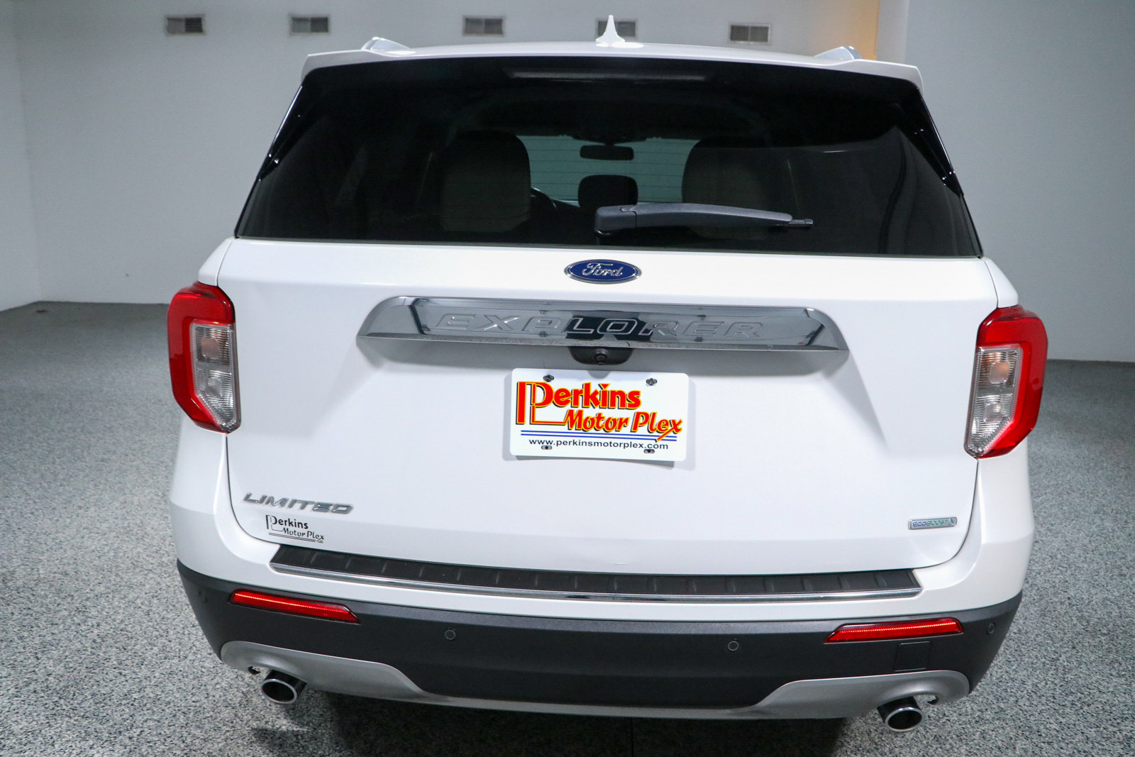 Used 2020 Ford Explorer Limited RWD image 8