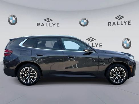 Used 2026 BMW X3 xDrive30i w/ Premium Package AWD/4WD image 4