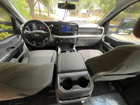 Used 2023 Ford F250 XLT w/ FX4 Off-Road Package image 16