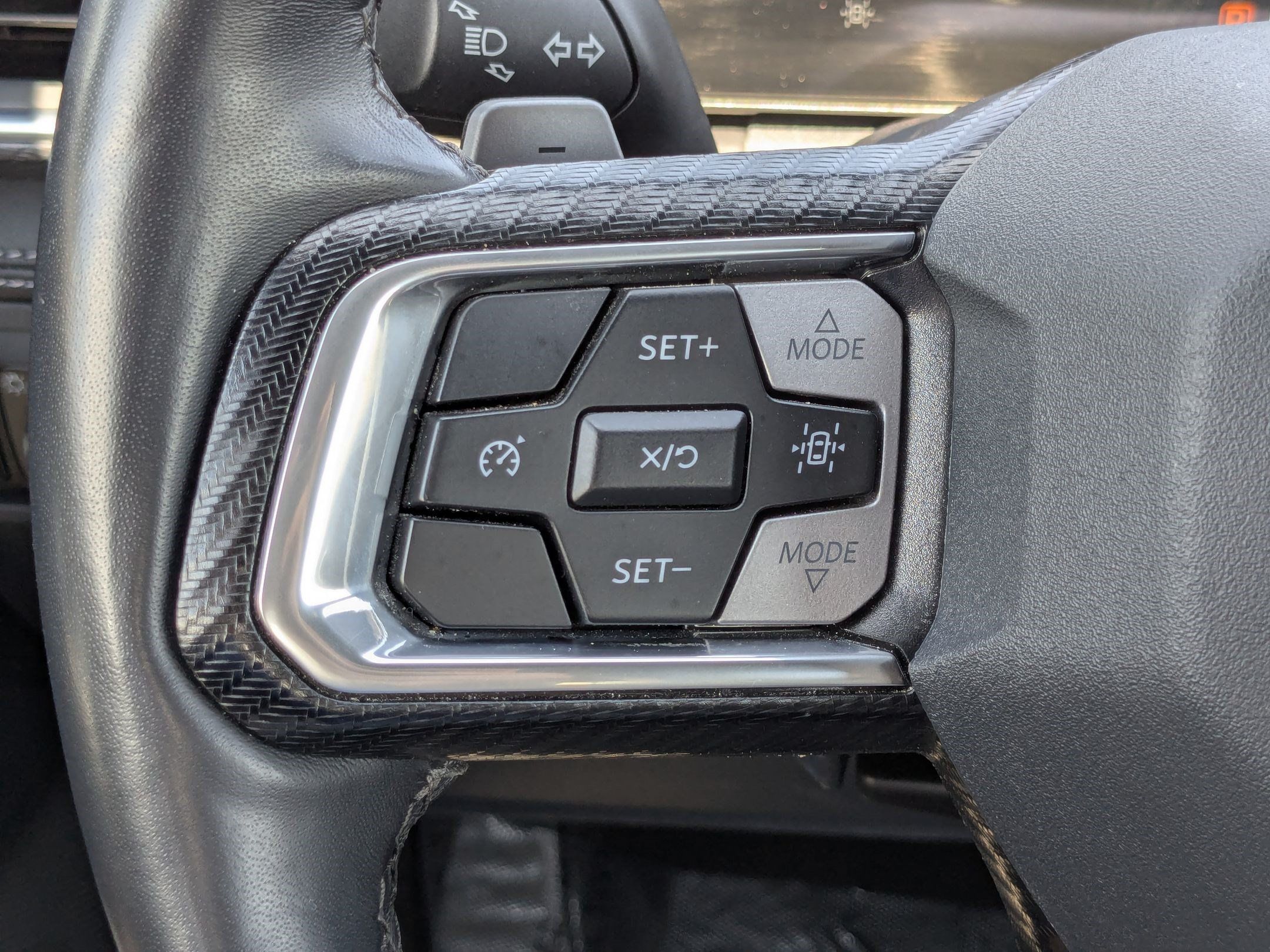 Used 2025 Ford Mustang GT Premium RWD image 18