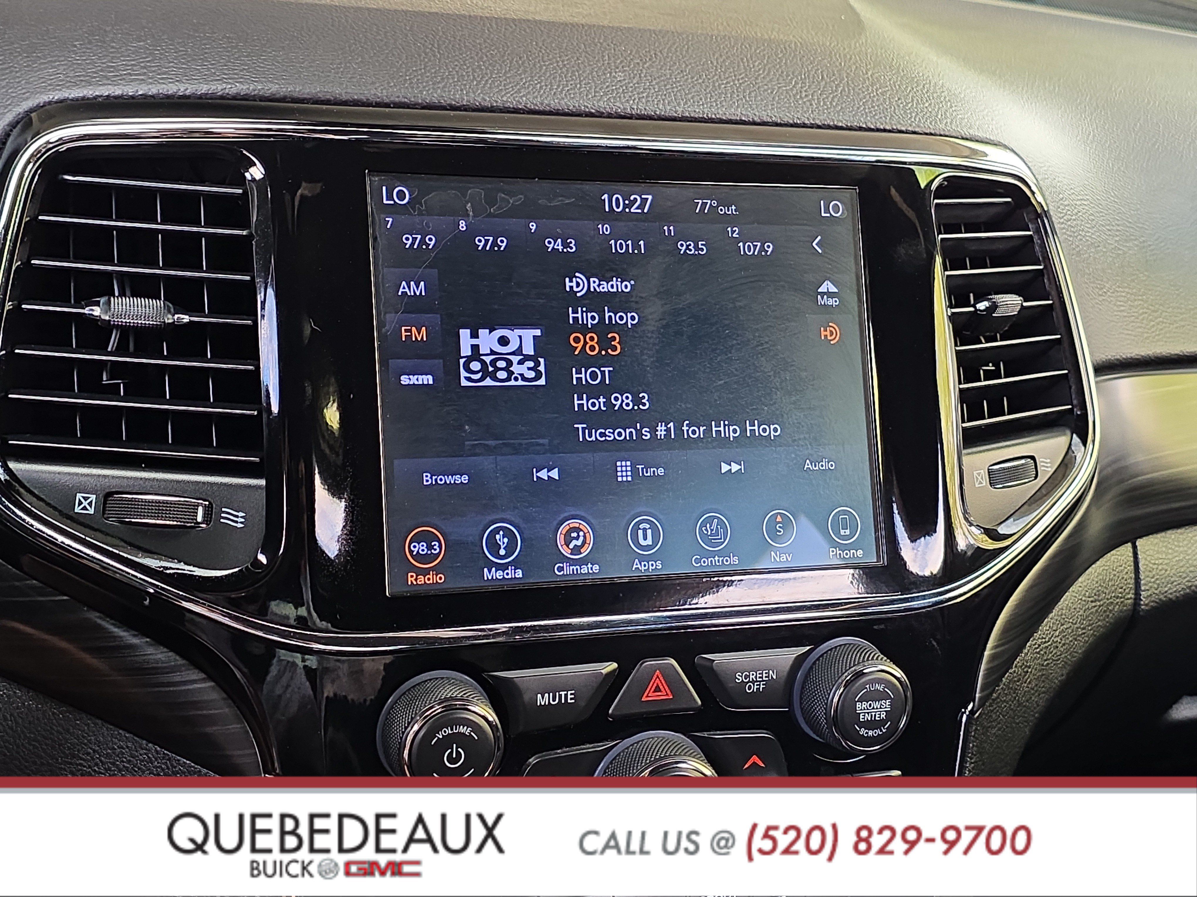 Used 2019 Jeep Grand Cherokee Altitude RWD image 17
