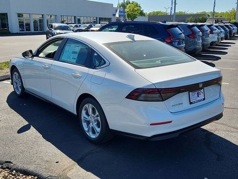 New 2026 Honda Accord LX image 4
