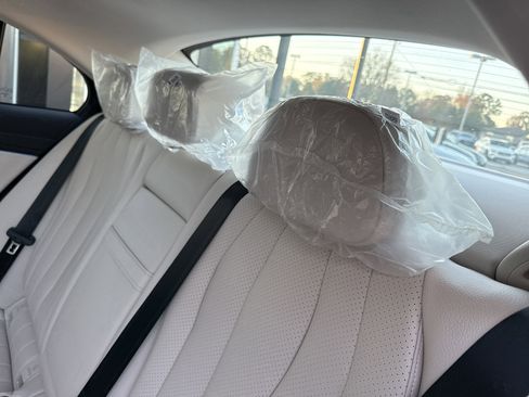 New 2026 Mercedes-Benz E 350 Sedan image 27