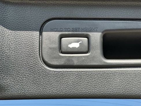 Used 2024 Honda Pilot Elite image 7