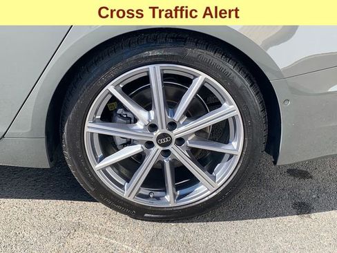 Used 2025 Audi A6 2.0T Premium image 10