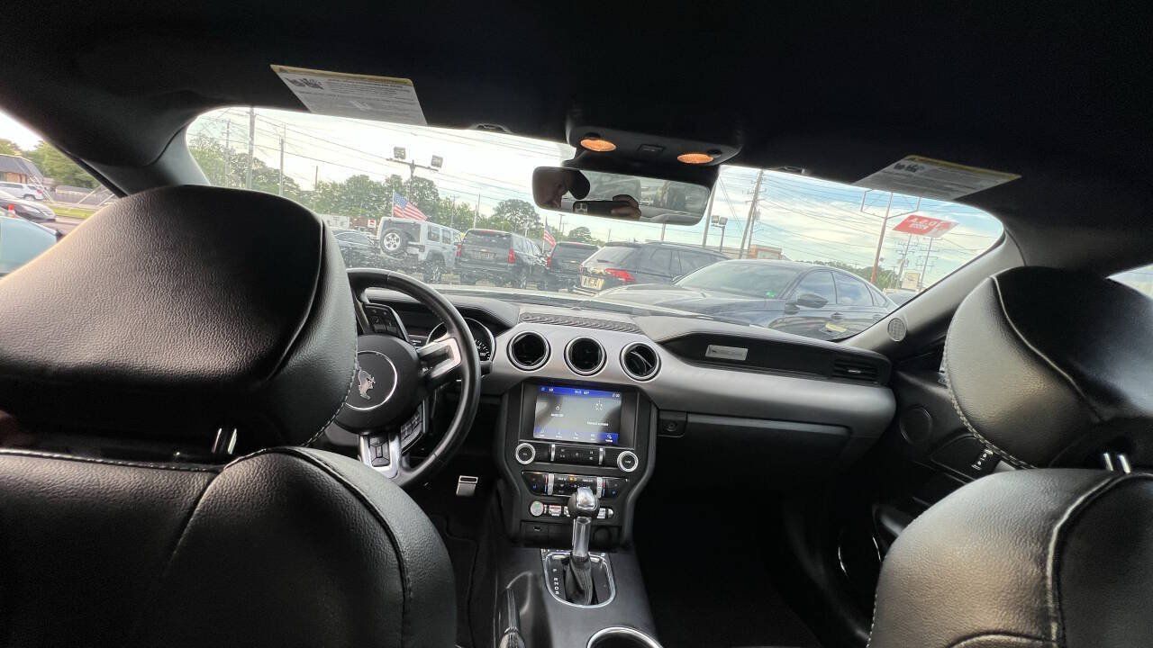 Used 2021 Ford Mustang Premium RWD image 1