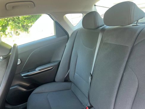 Used 2026 Kia K4 FWD image 30