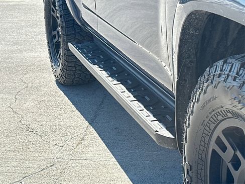 Used 2019 Toyota 4Runner SR5 w/ Wilderness Package image 7