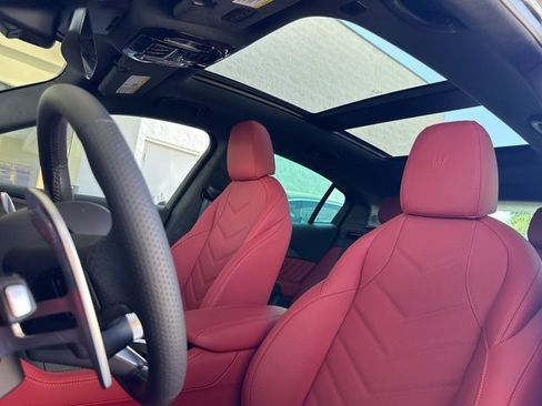 New 2025 Maserati Grecale Modena image 15