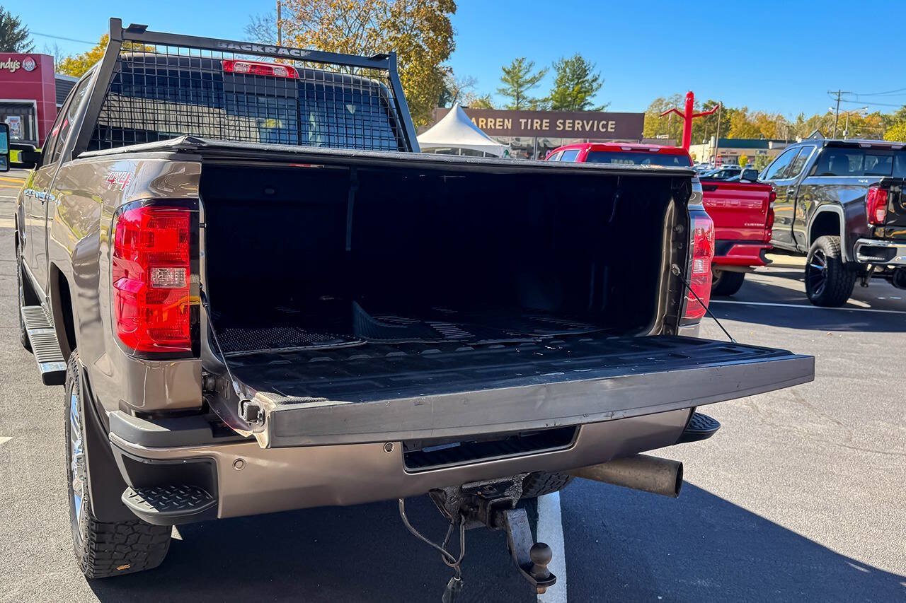 Used 2015 Chevrolet Silverado 2500 High Country w/ Duramax Plus Package AWD/4WD image 23