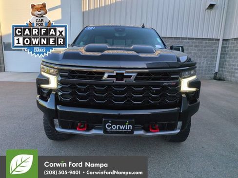Used 2023 Chevrolet Silverado 1500 ZR2 w/ Technology Package AWD/4WD image 8