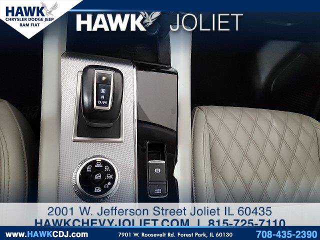 Used 2023 Mitsubishi Outlander SEL AWD/4WD image 18