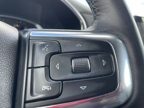 Used 2022 Chevrolet Blazer LT w/ Sound & Technology Package AWD/4WD image 35