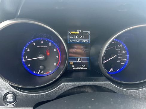 Used 2019 Subaru Legacy 2.5i Premium AWD/4WD image 19
