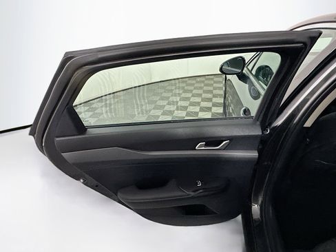 Used 2025 Kia K5 LXS image 25