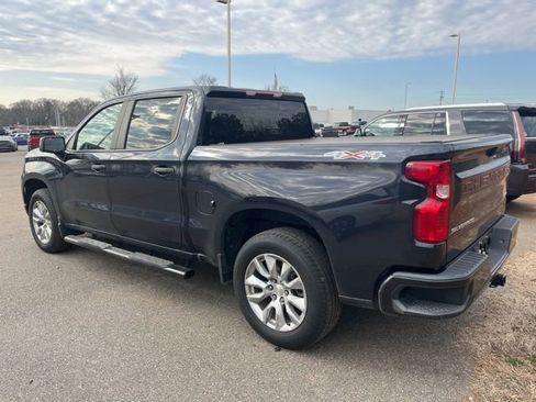 Used 2022 Chevrolet Silverado 1500 Custom image 5