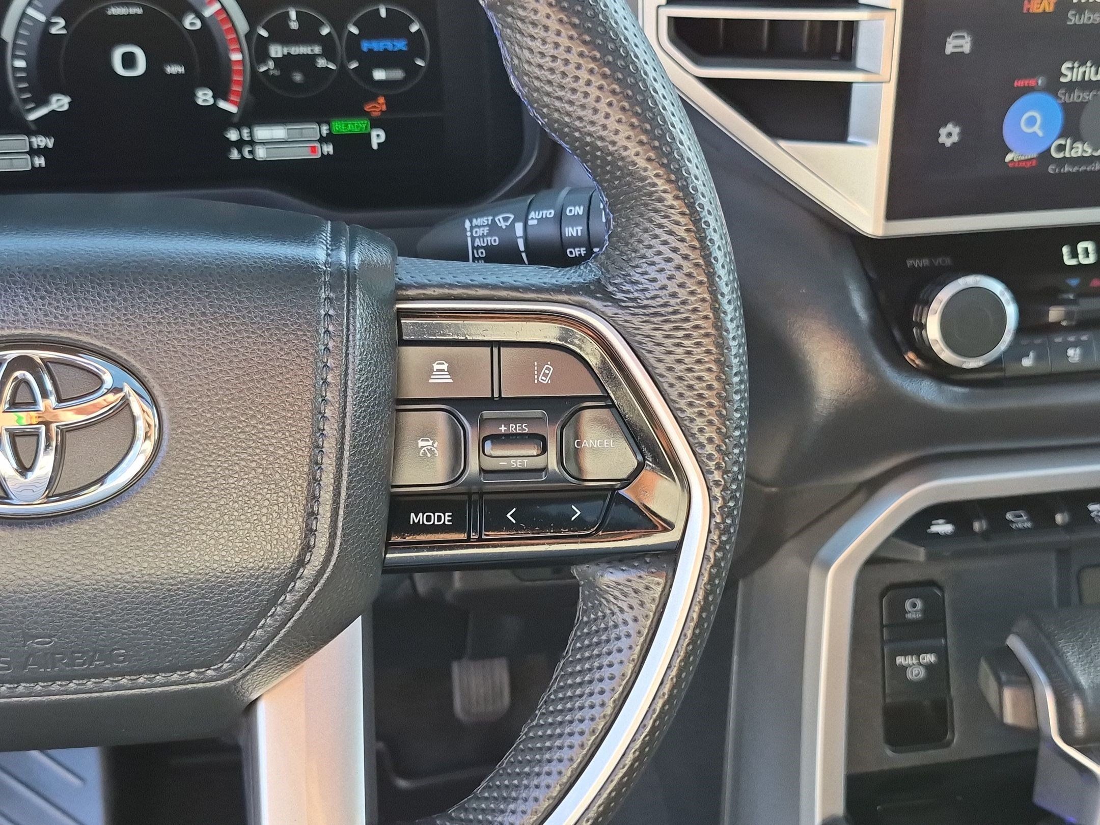 Used 2024 Toyota Sequoia Platinum AWD/4WD image 22