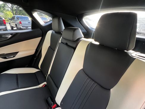 Used 2024 Lexus NX 250 FWD image 32