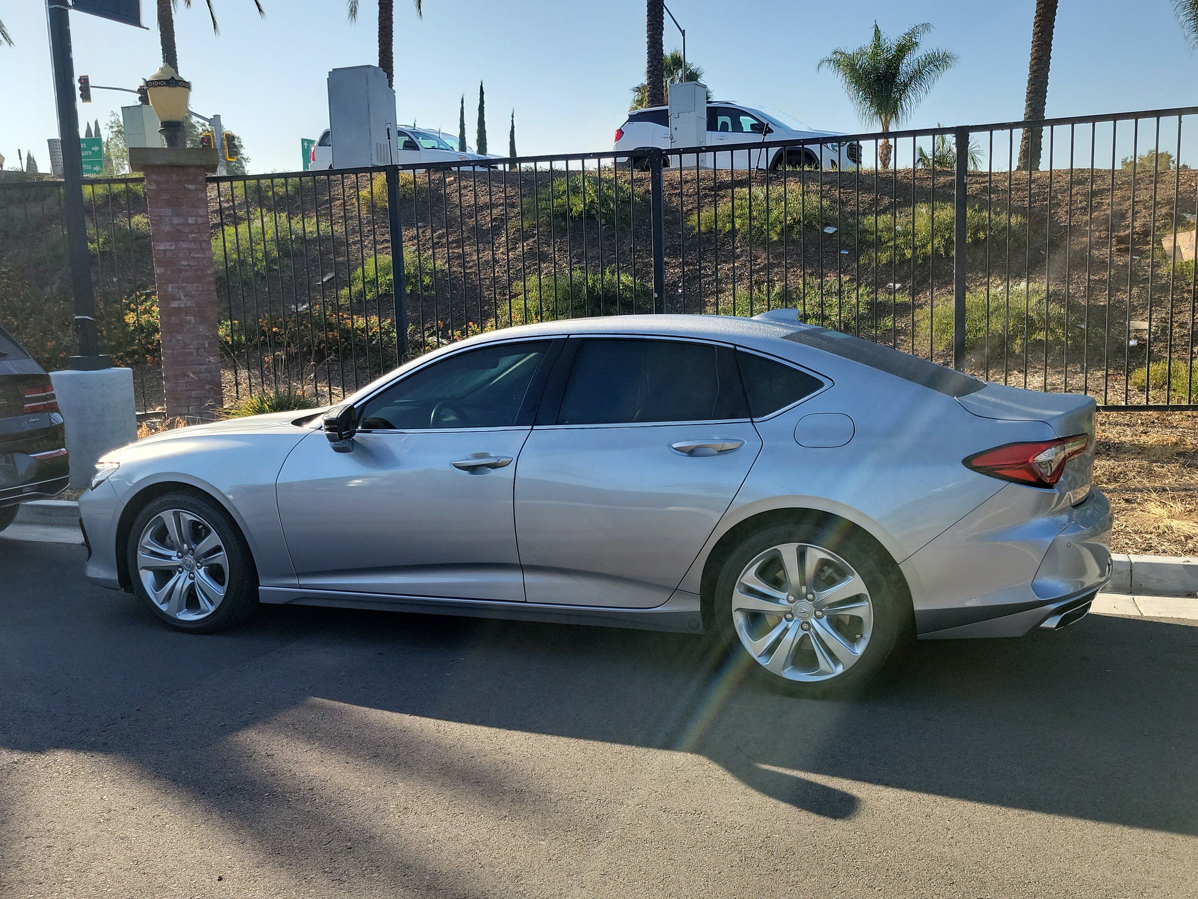 Used 2023 Acura TLX w/ Technology Package FWD image 3