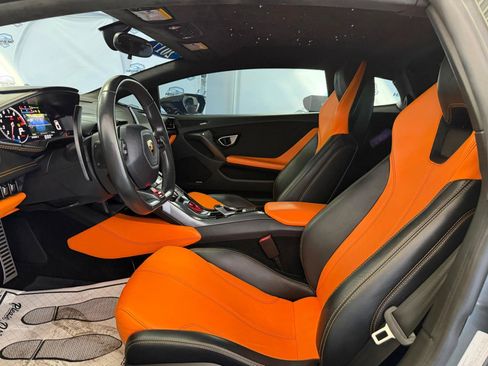 Used 2017 Lamborghini Huracan LP 580-2 RWD image 16