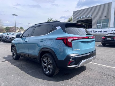 Used 2024 Kia Seltos S AWD/4WD image 6