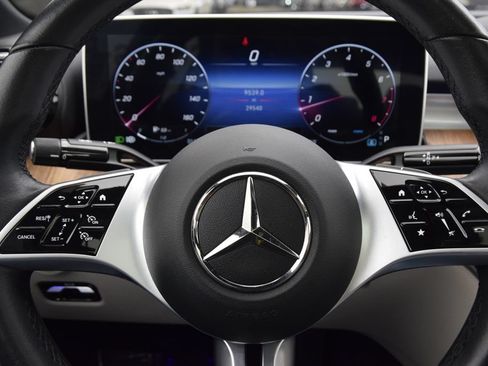 Certified 2024 Mercedes-Benz C 300 Sedan image 23