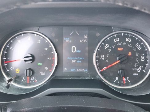 Used 2020 Toyota RAV4 XLE Premium AWD/4WD image 29