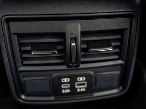 New 2026 Subaru Forester Premium image 28