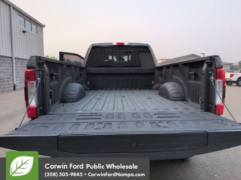 Used 2017 Ford F350 Lariat w/ Lariat Ultimate Package AWD/4WD image 28