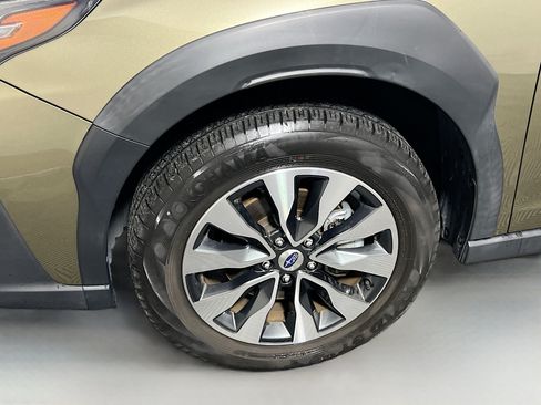 Used 2023 Subaru Outback Touring XT AWD/4WD image 13