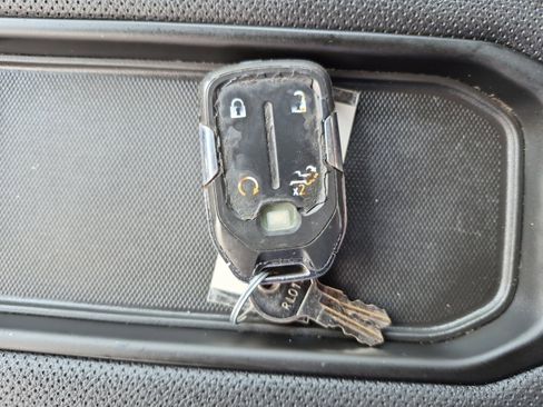 Used 2022 GMC Sierra 1500 AT4 w/ AT4 Premium Package image 32