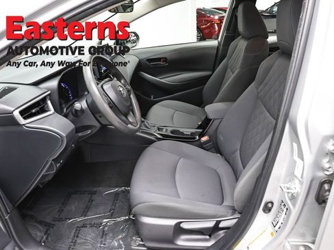 Used 2022 Toyota Corolla LE FWD image 13