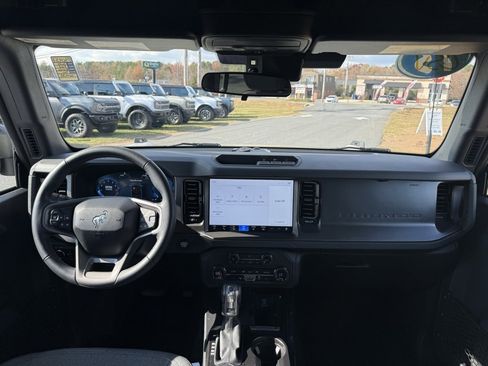 Used 2025 Ford Bronco Big Bend image 41