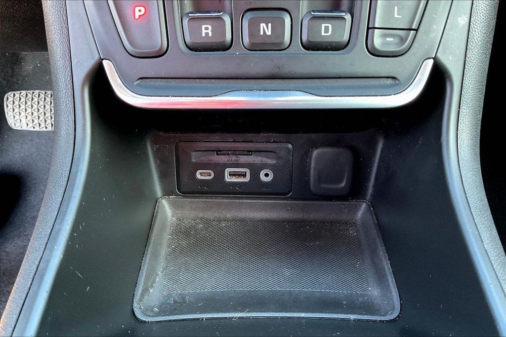 Used 2018 GMC Terrain SLT w/ Preferred Package FWD image 14